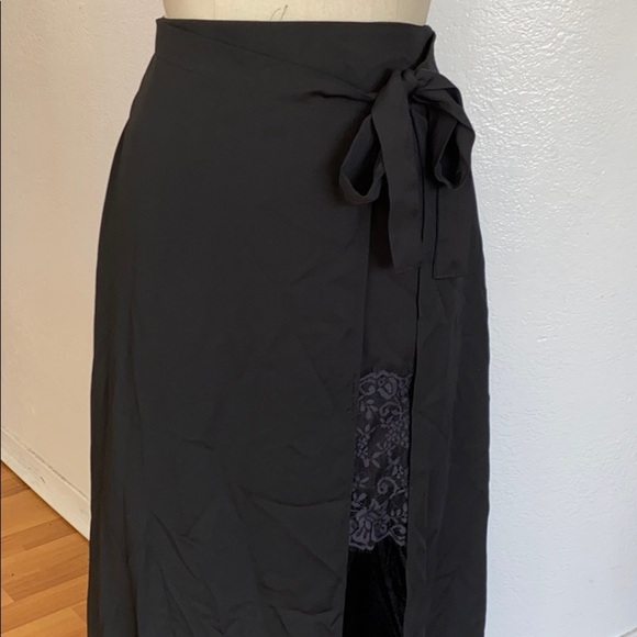 Zara black wrap double goth skirt with lace S - Picture 2 of 5